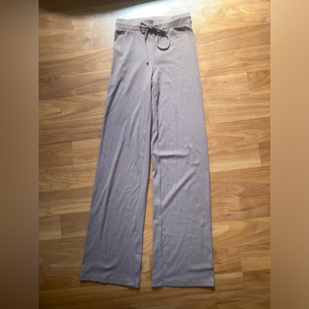 WhiteFox Straight Leg Pants XS